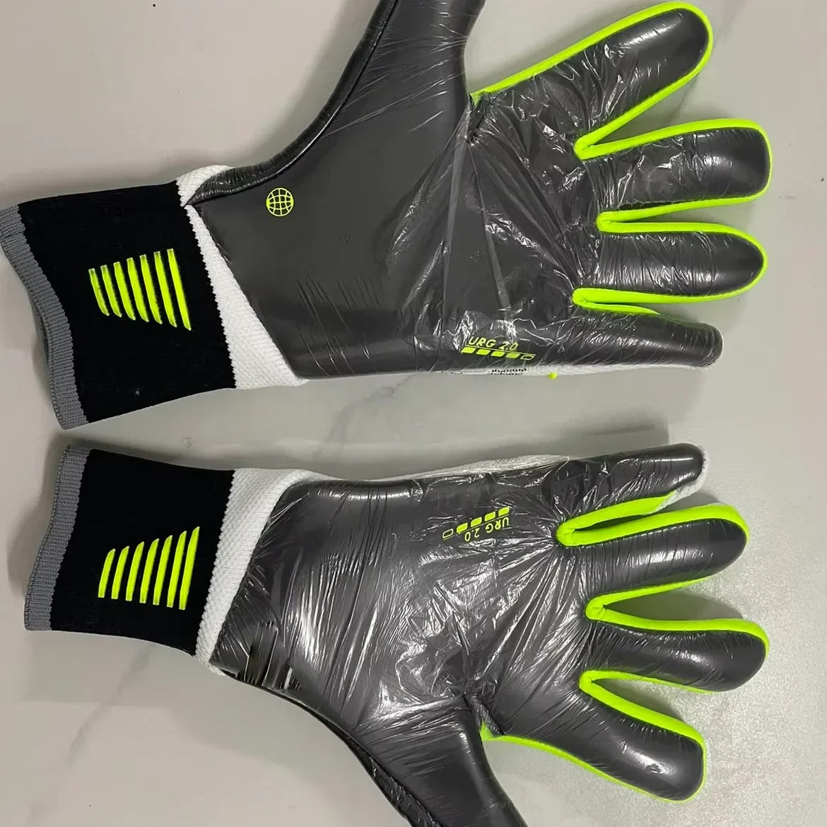 Wholesale Professional Goalkeeper Gloves (Adult & Child): Mfr, Non - slip, Wear - resistant, Cheap